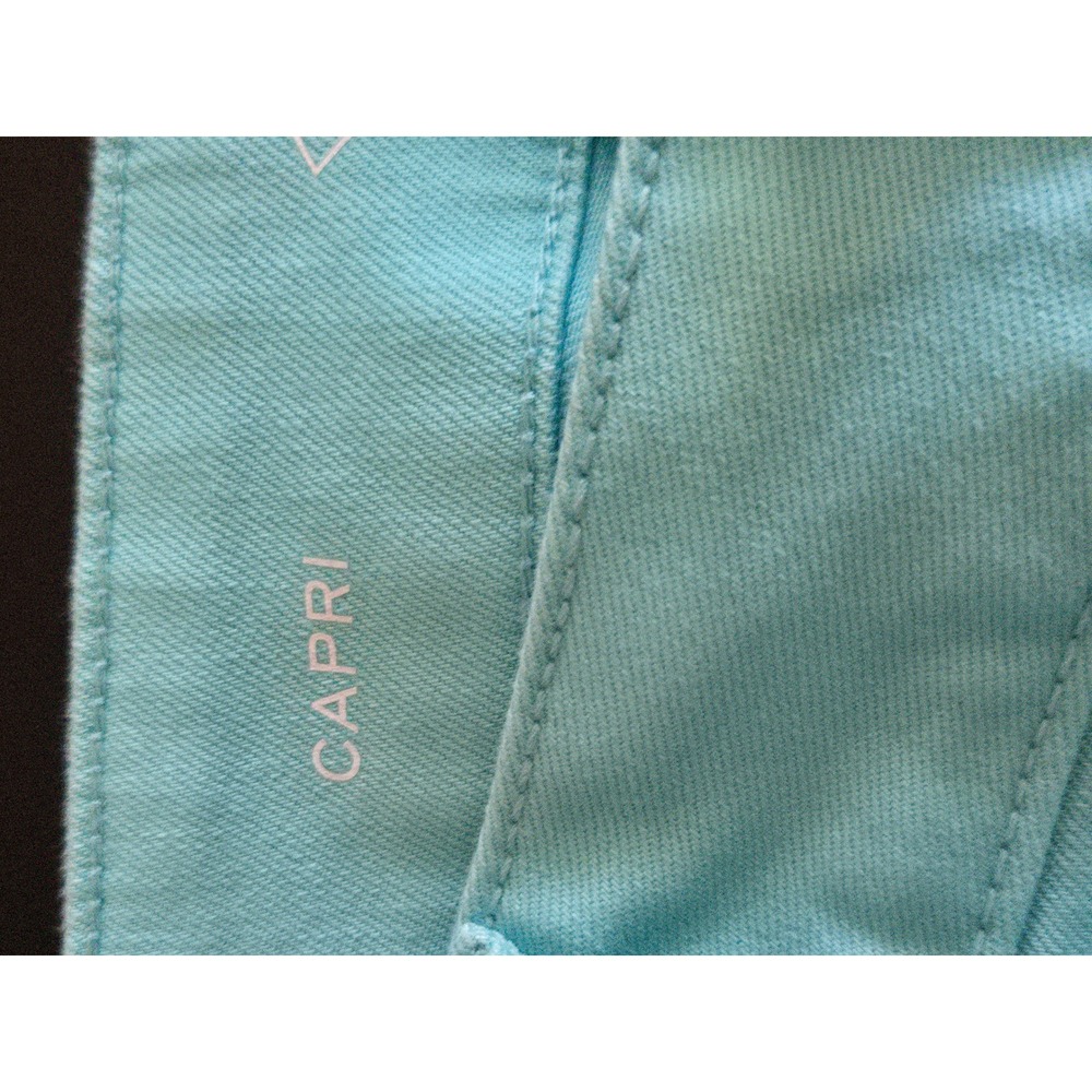 St Johns Bay Aqua Sail Blue Capri Pants Womens 12 New Repreve Cropped Trousers - Picture 8 of 10